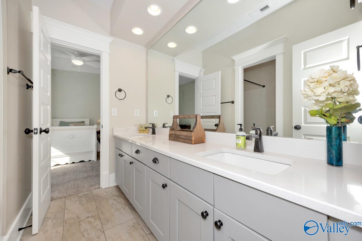 24 Emerald Point, Huntsville, Alabama image 43