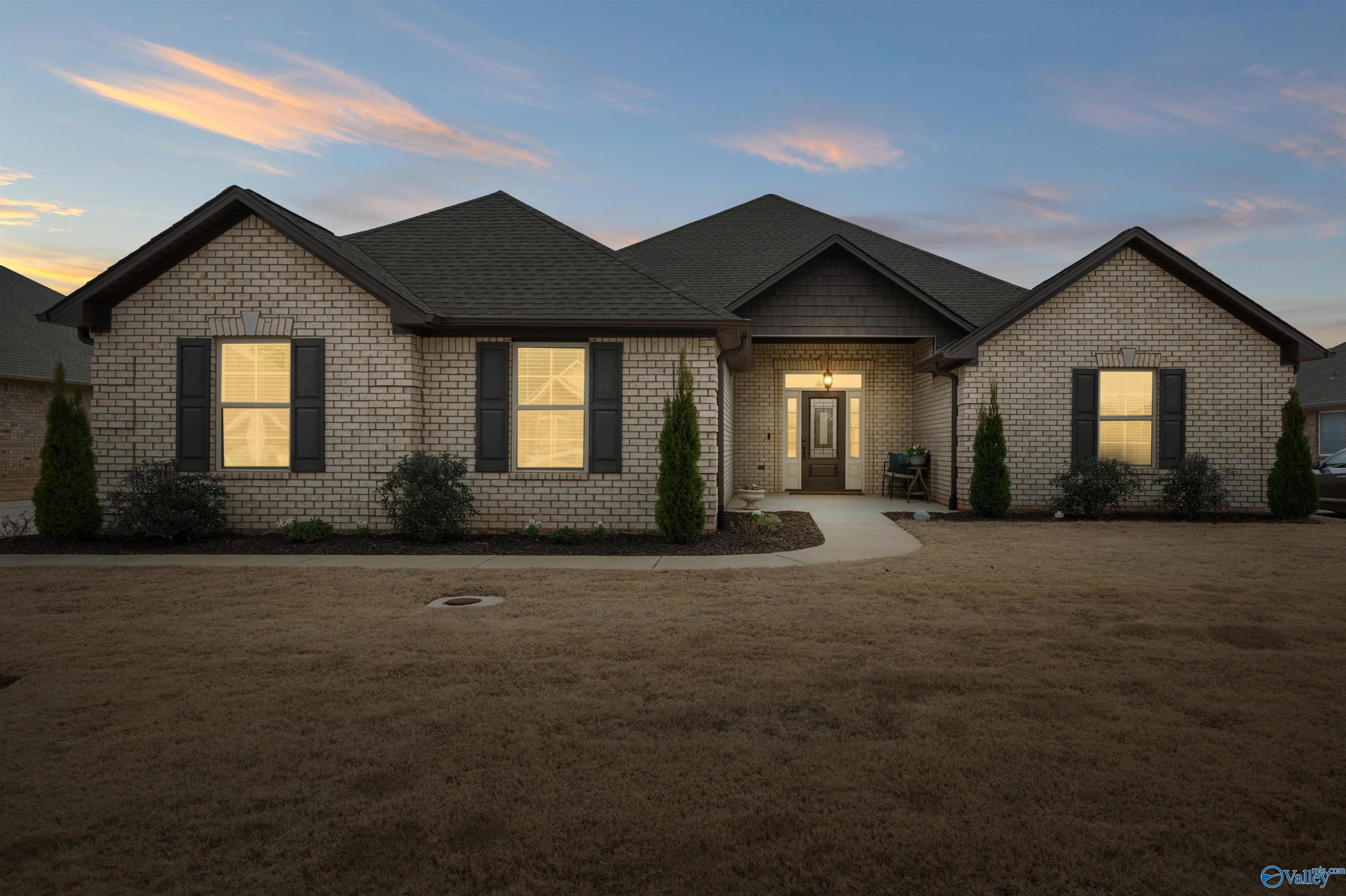 17029 Stonegate Drive, Athens, Alabama image 1