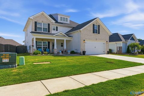 Photo of 117 Cragen Lane, Madison, AL 35756 (MLS # 21917361)