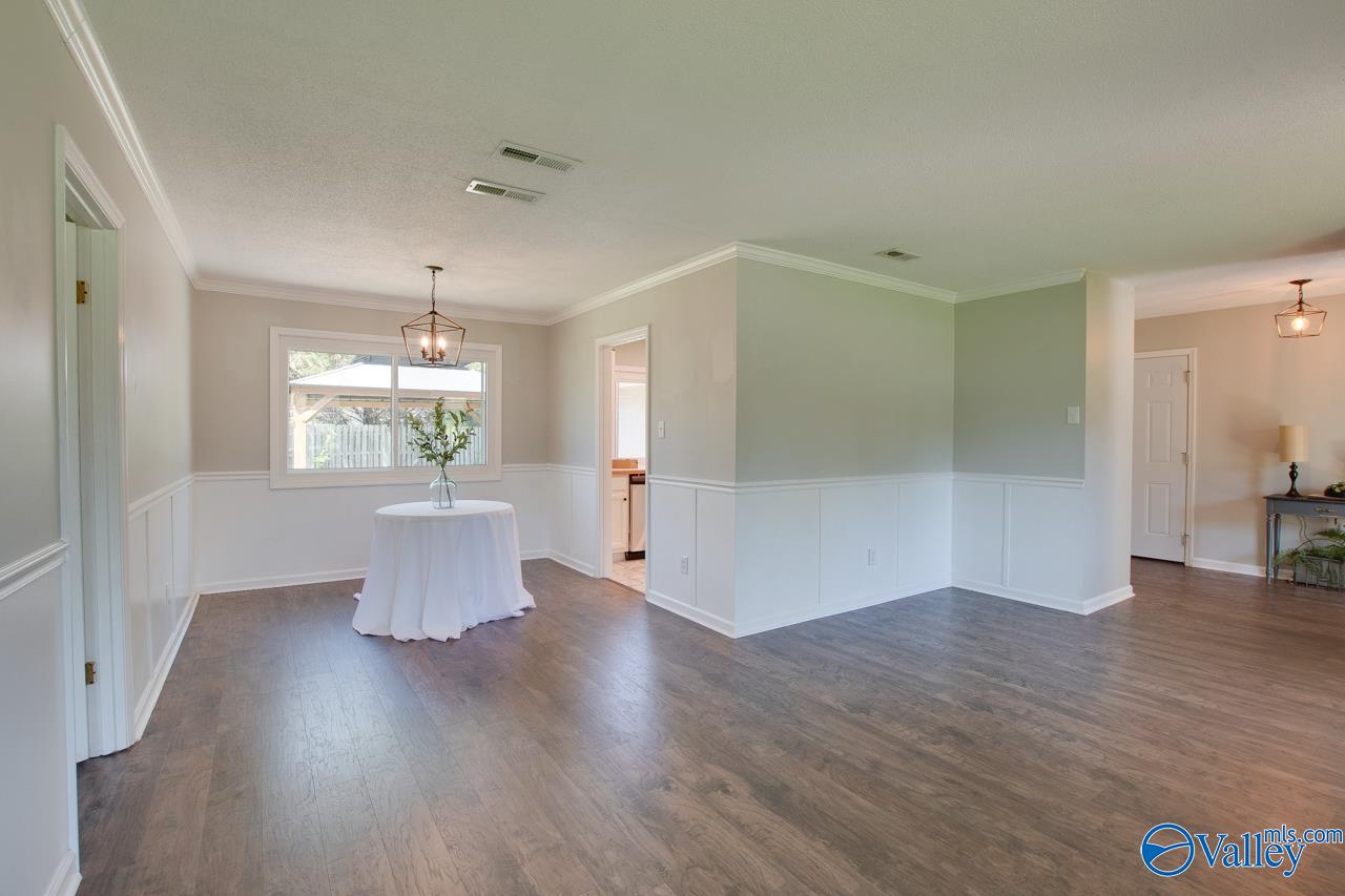 1917 Burlingame Drive, Huntsville, Alabama image 9