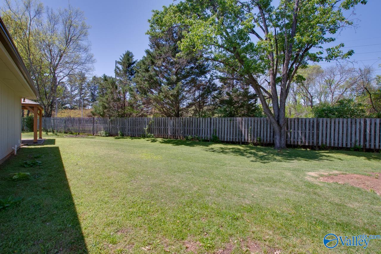 1917 Burlingame Drive, Huntsville, Alabama image 47