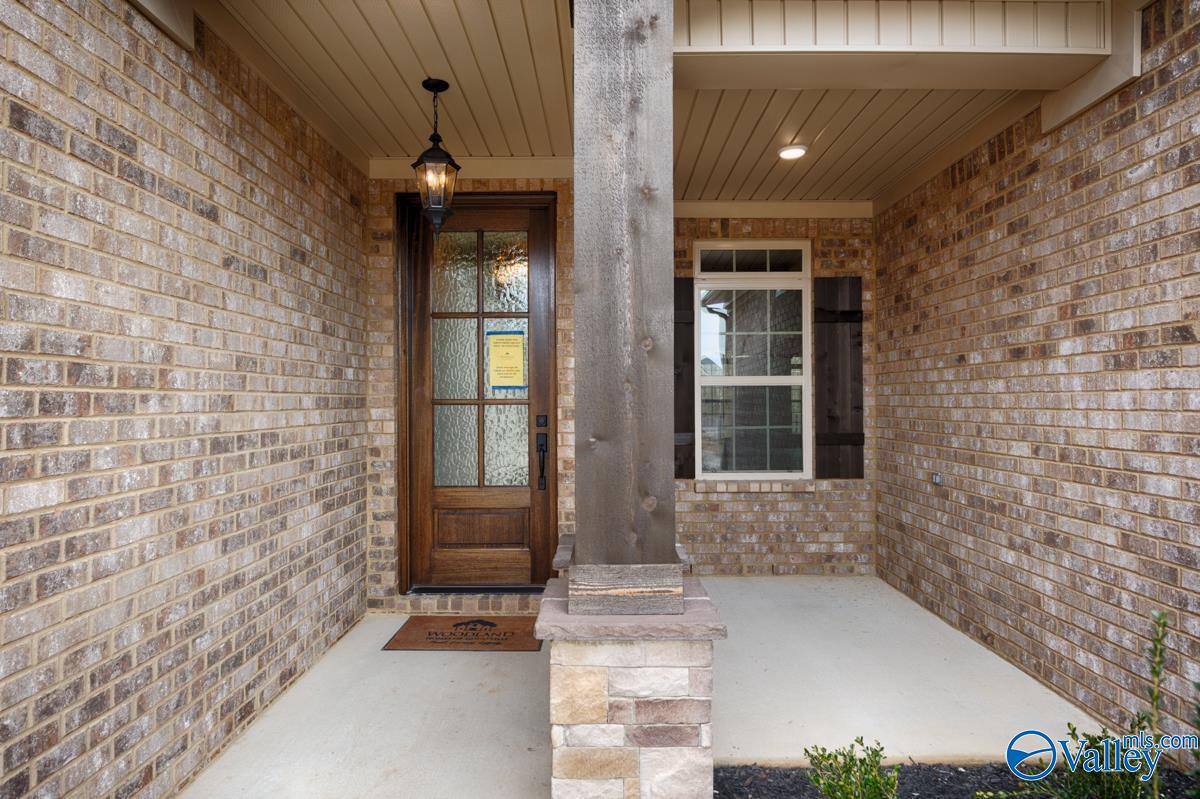 9552 Abington Cove Boulevard NW