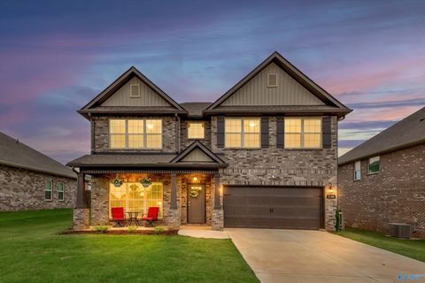Photo of 14262 Harvest Ridge Lane, Athens, AL 35611 (MLS # 21919241)