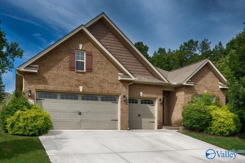 Homes For Rent - 207 Blackwood Drive<br/> Madison, AL 35757