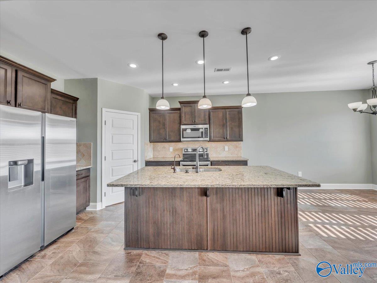 17195 Fieldway Circle, Harvest, Alabama image 11