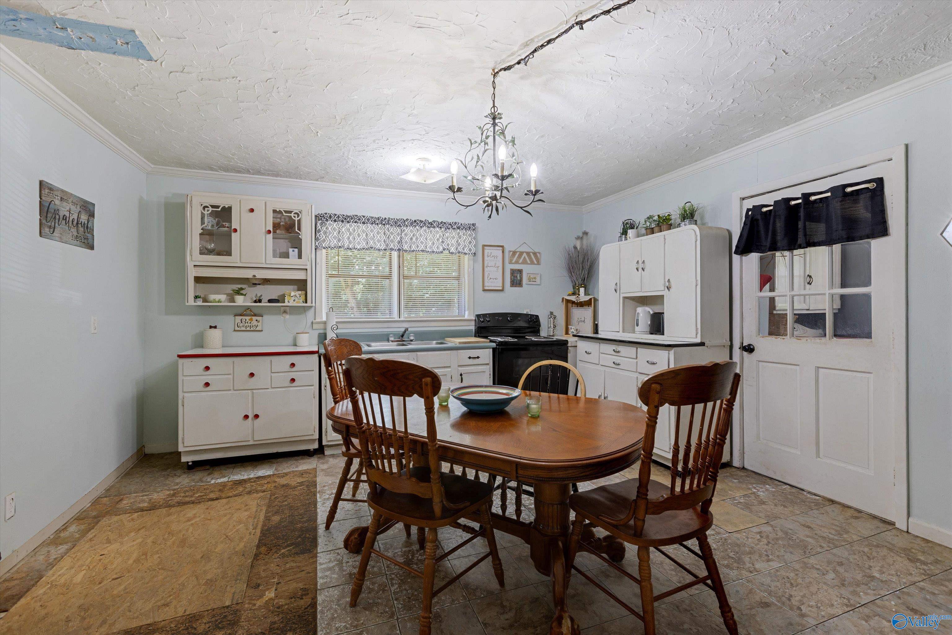 140 Happiness Drive, Scottsboro, Alabama image 5