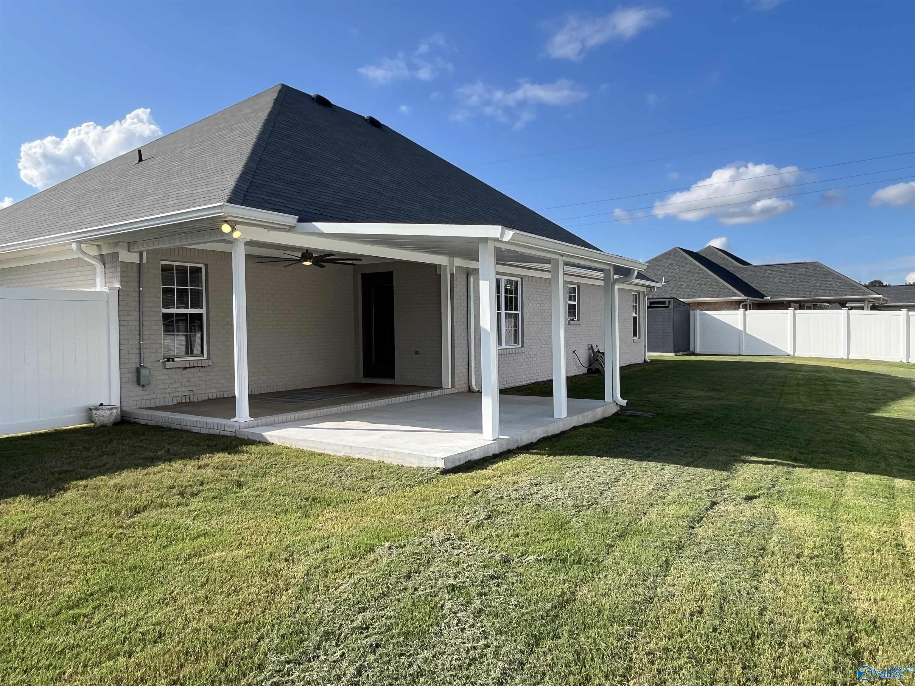56 Lyle Drive, Decatur, Alabama image 7