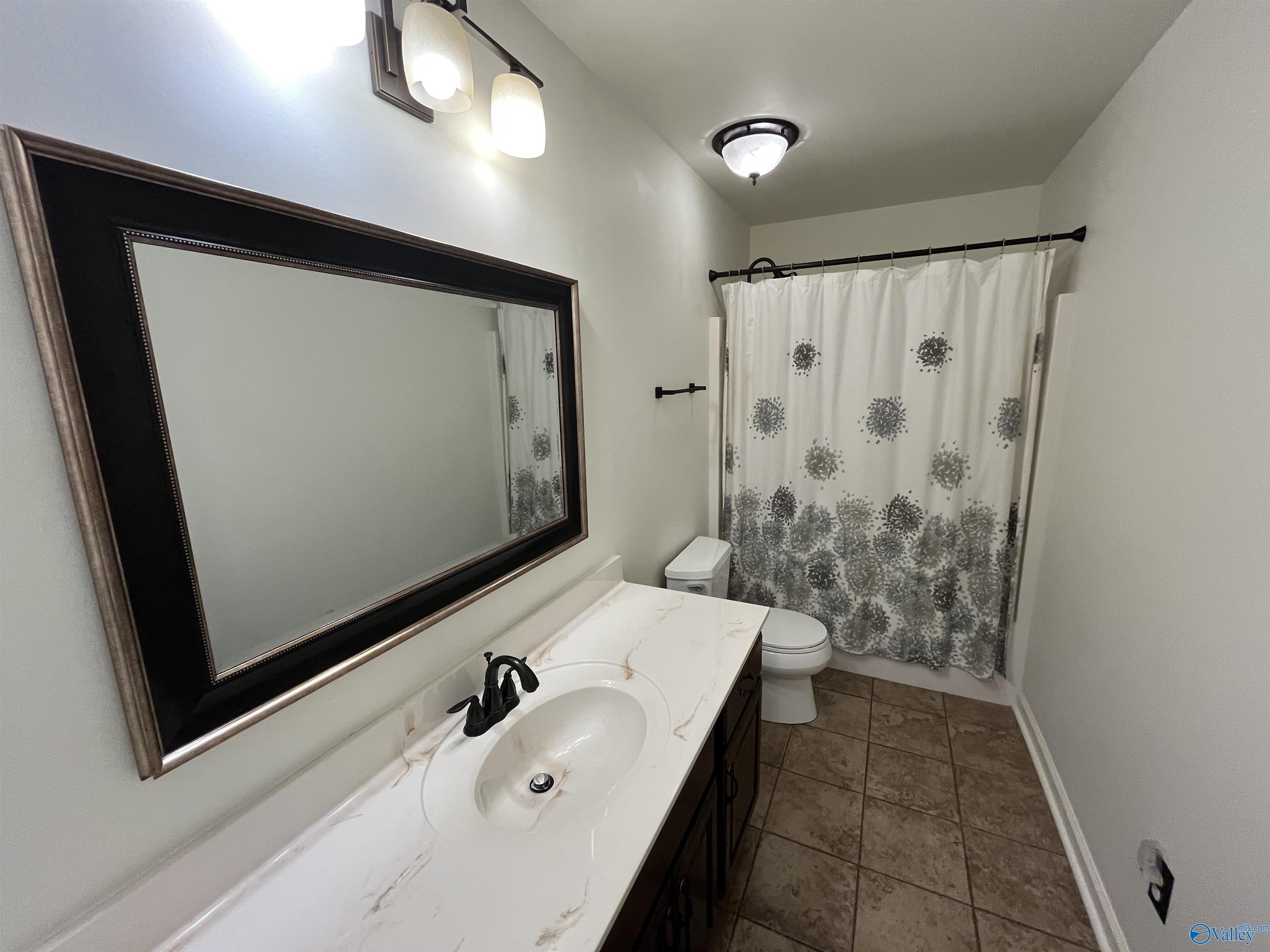 56 Lyle Drive, Decatur, Alabama image 24