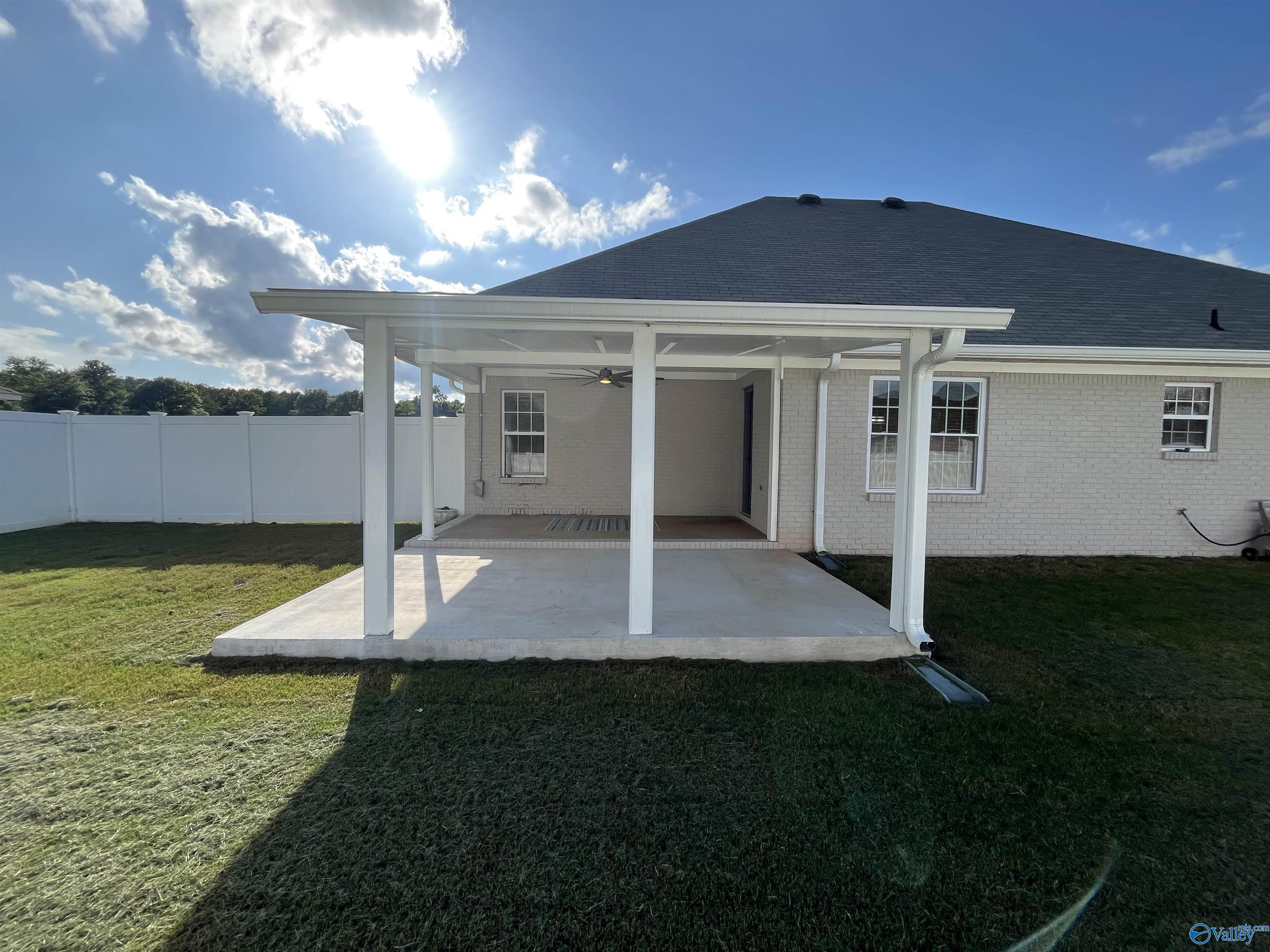 56 Lyle Drive, Decatur, Alabama image 6