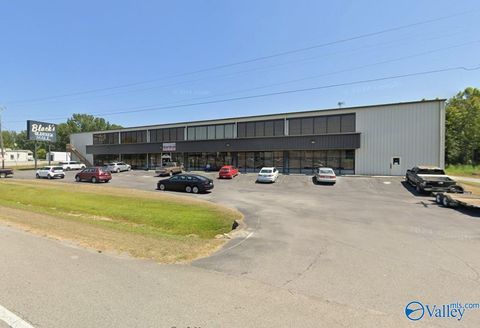 124 Brindlee Mountain Parkway Arab AL 35016