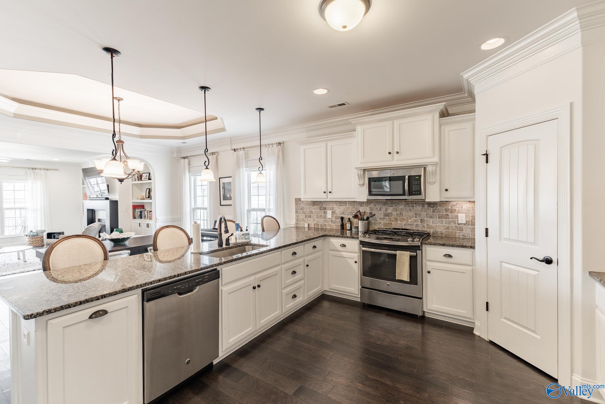 6451 Midtowne Lane, Huntsville, Alabama image 12