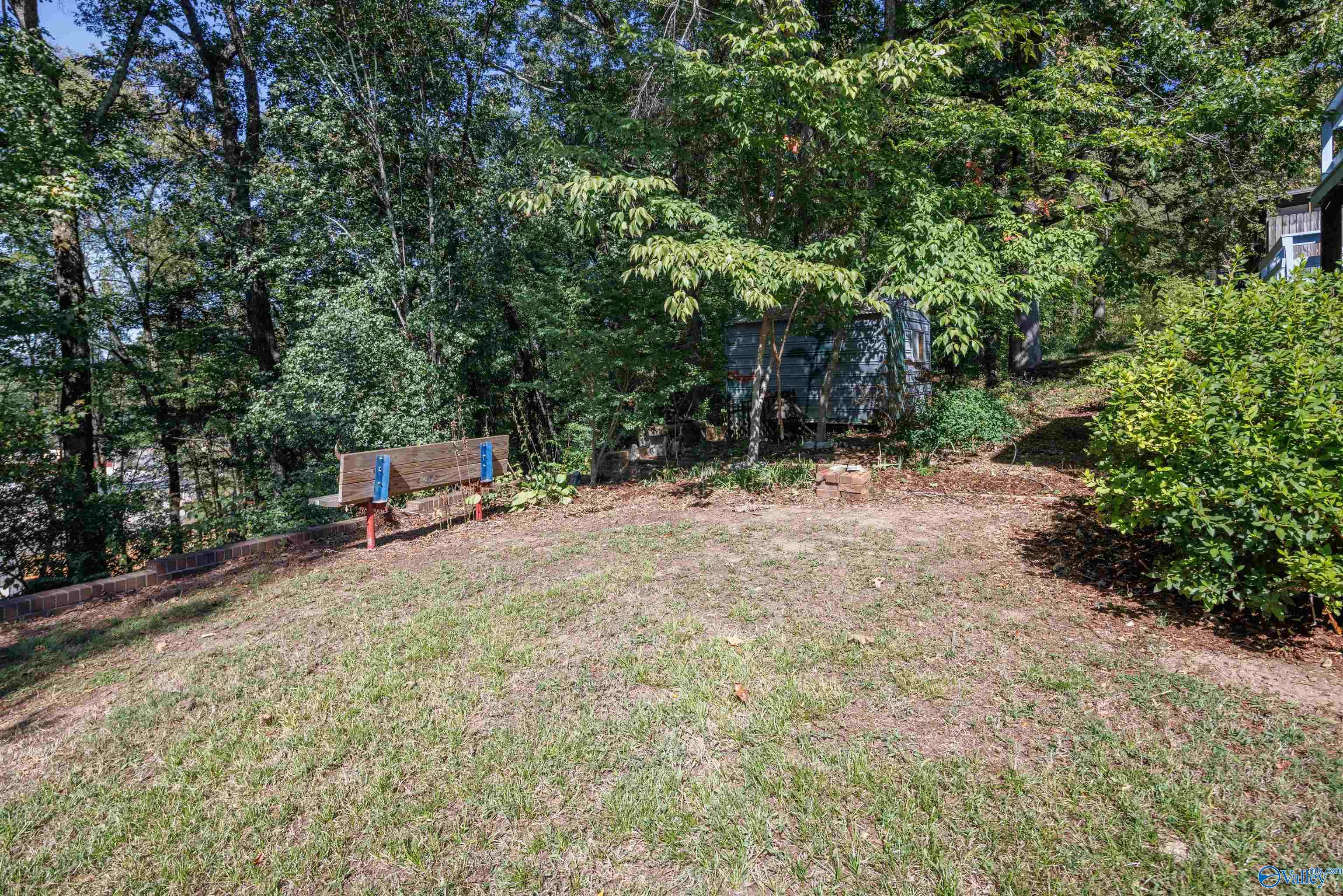 1610 E Ridge Road, Scottsboro, Alabama image 4