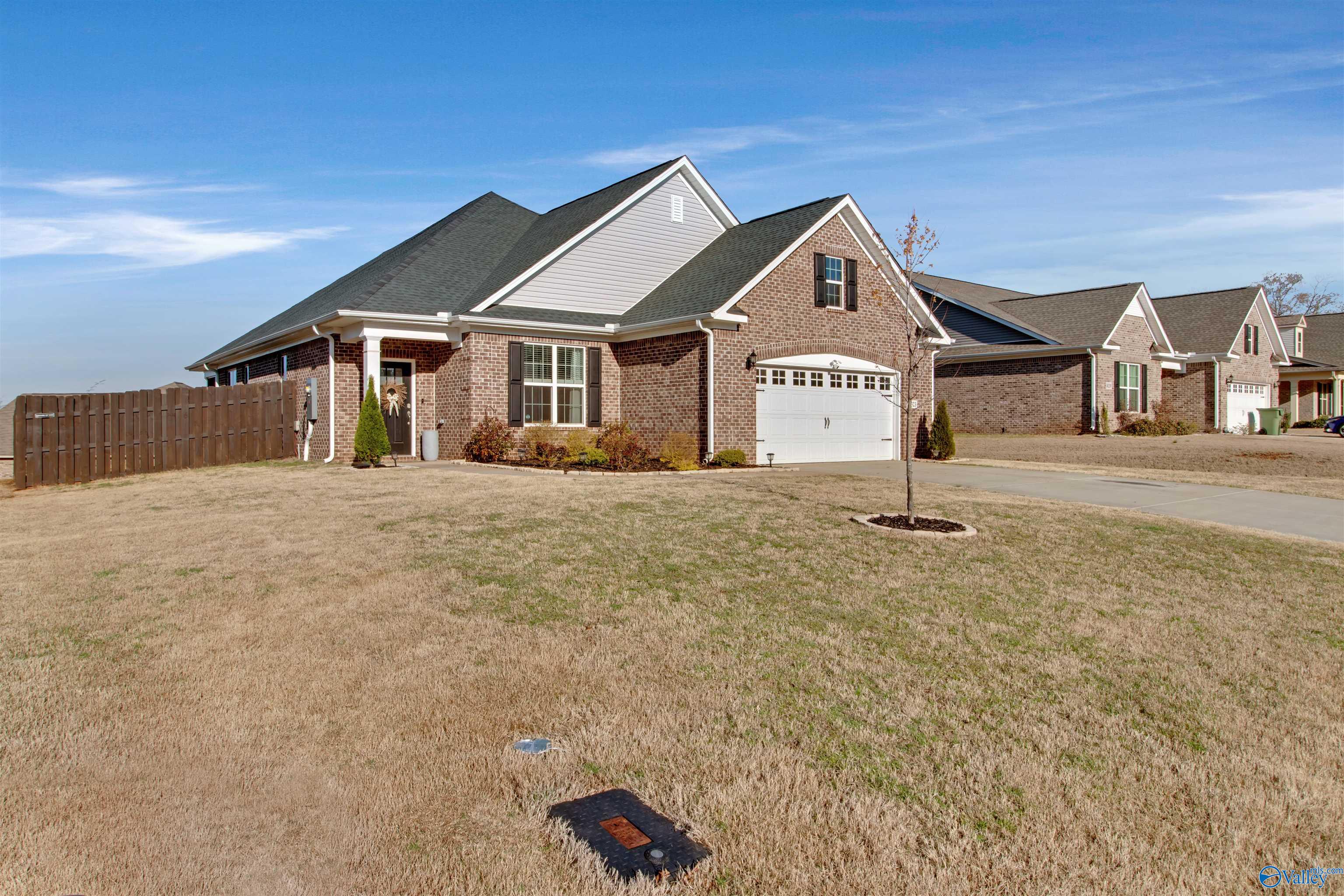 14323 Grey Goose Lane, Harvest, Alabama image 2