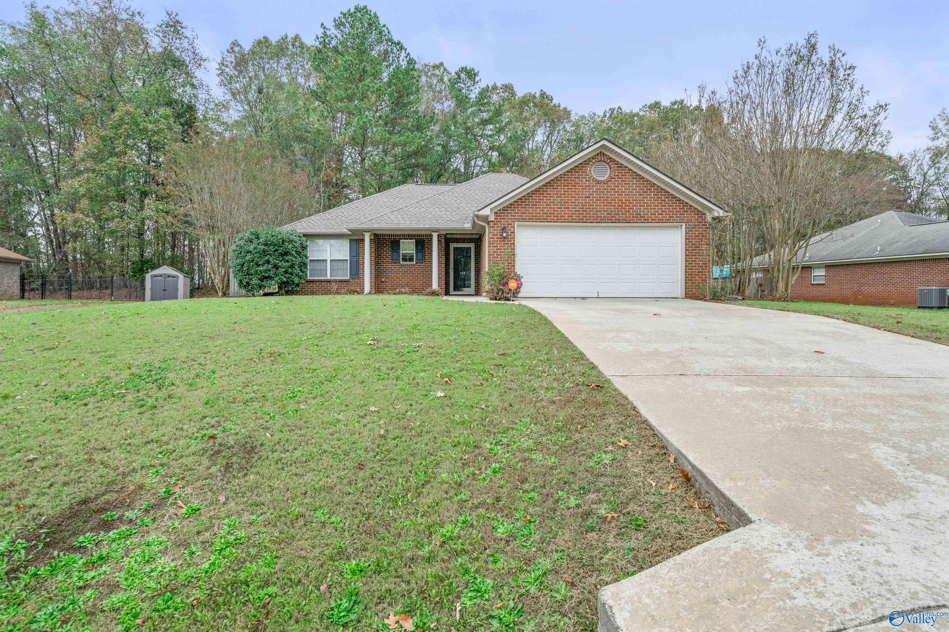 104 Silver Poplar Place, Harvest, Alabama image 4