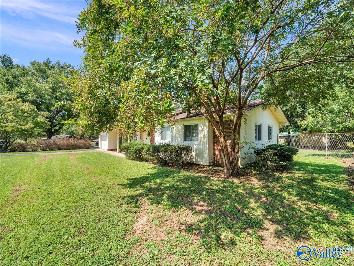 401 Van Buren Street