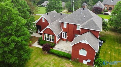 Homes For Sale - 170 Rosedale Circle<br/> Hamilton, AL 35570