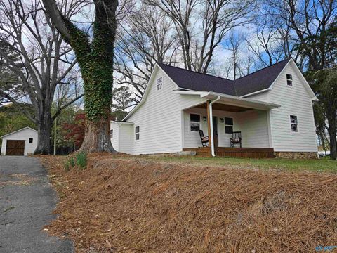 Homes For Sale - 105 Convent Road<br/> Cullman County, Cullman, AL 35055