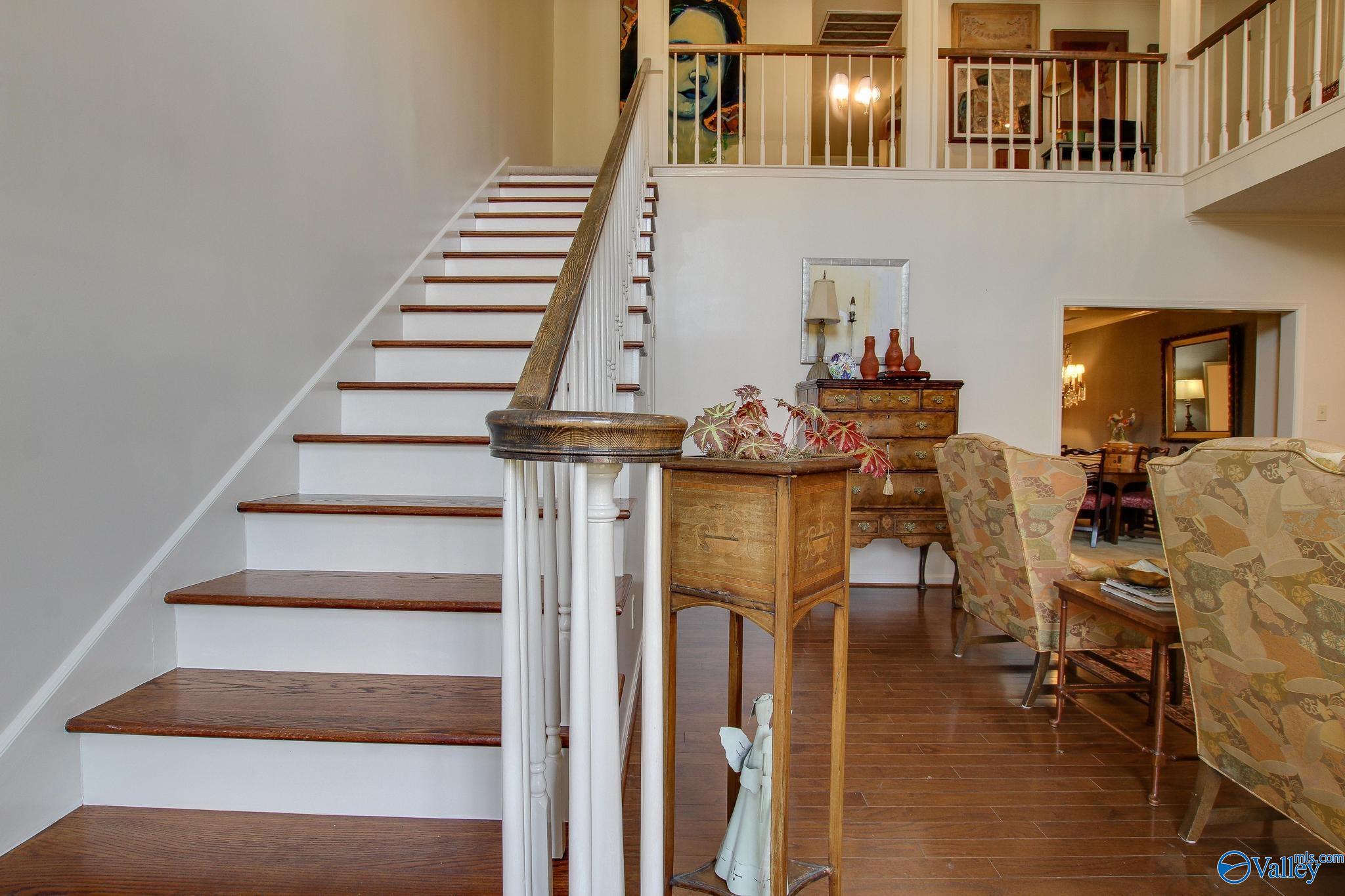 1625 River Bend Place, Decatur, Alabama image 2