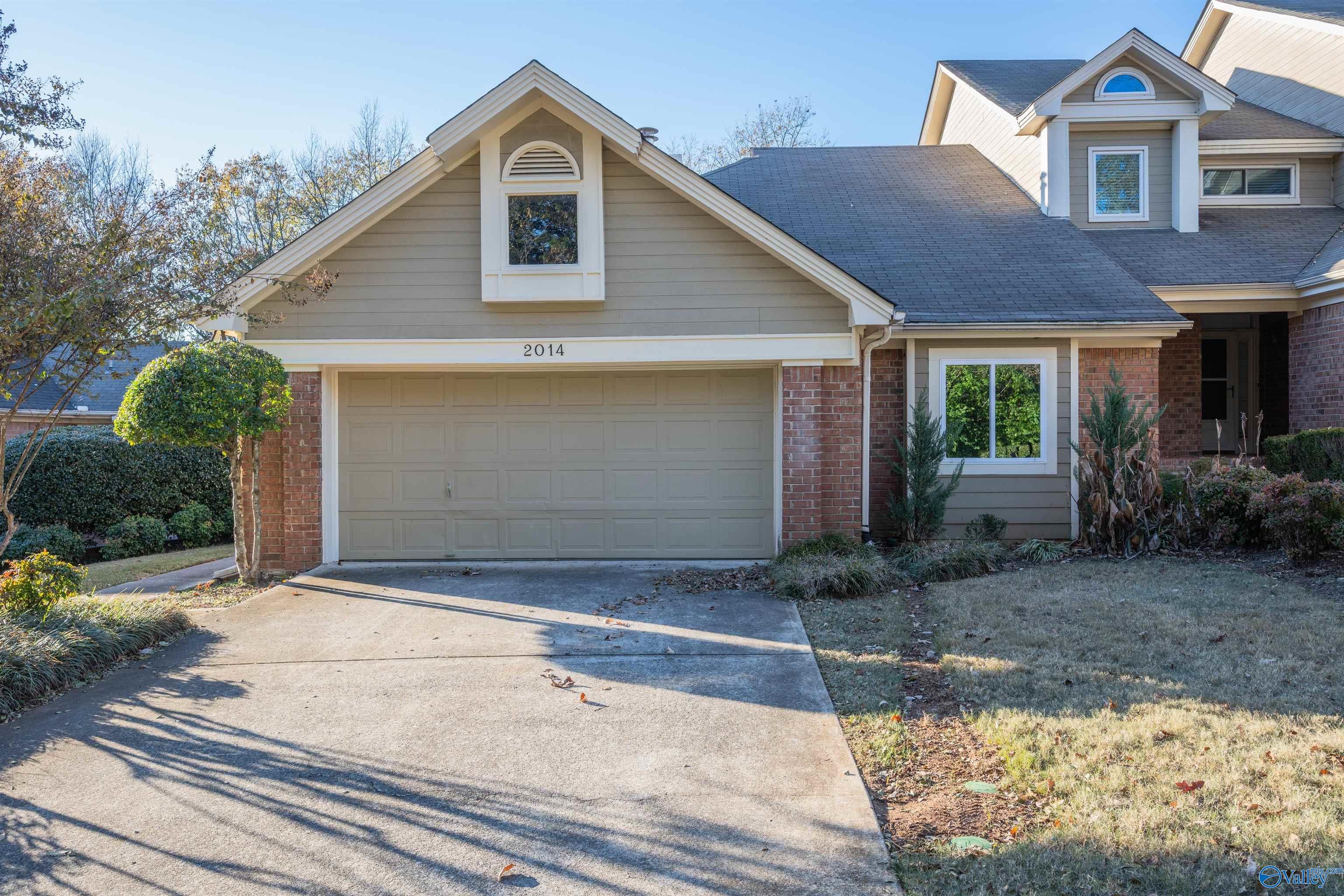 2014 Fairway Hills Drive #2014, Huntsville, Alabama image 1