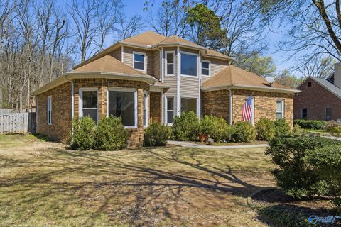 Photo of 137 Oakhurst Drive, Madison, AL 35758 (MLS # 21912850)