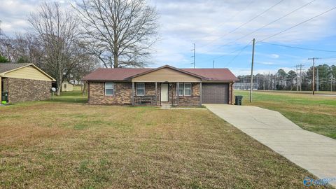 Photo of 1514 Elkton Street, Athens, AL 35614 (MLS # 21909451)