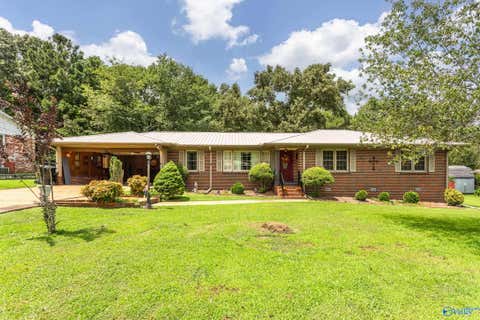 Homes For Sale - 2216 Argyle Way<br/> Gadsden, AL 35904