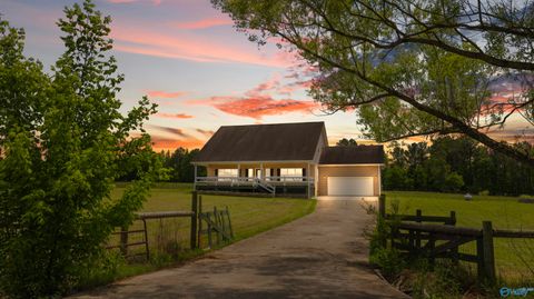 Vacant Land For Sale - 5470 County Road 123<br/> Dutton, AL 35744