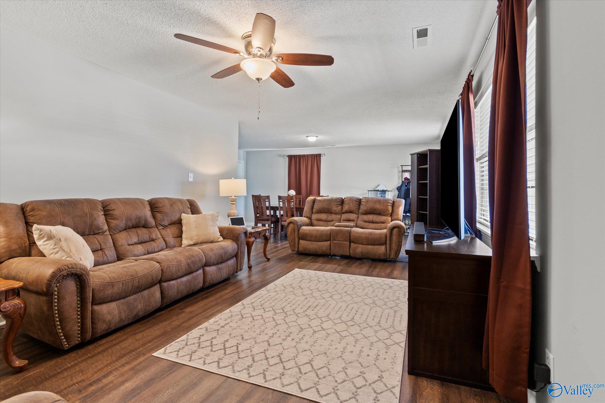 1614 Saginaw Lane, Decatur, Alabama image 5
