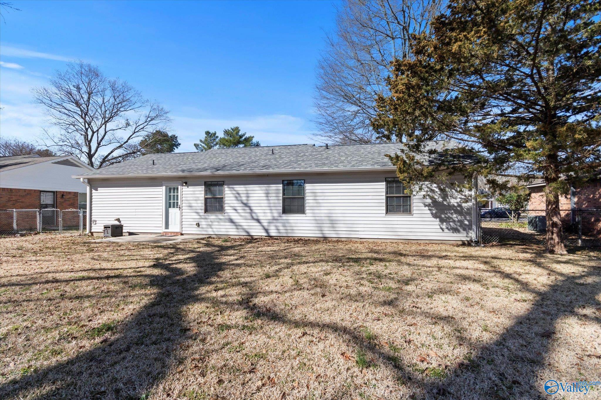 1614 Saginaw Lane, Decatur, Alabama image 28