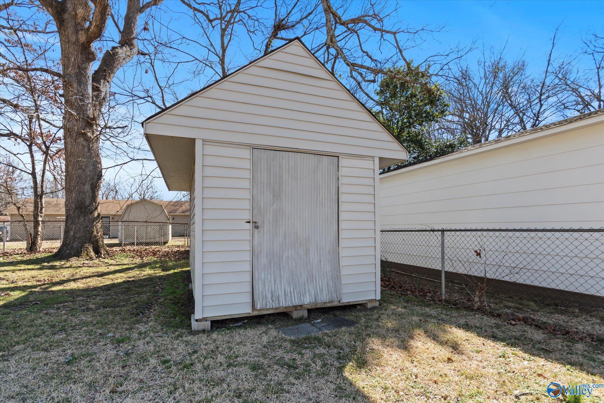 1614 Saginaw Lane, Decatur, Alabama image 29