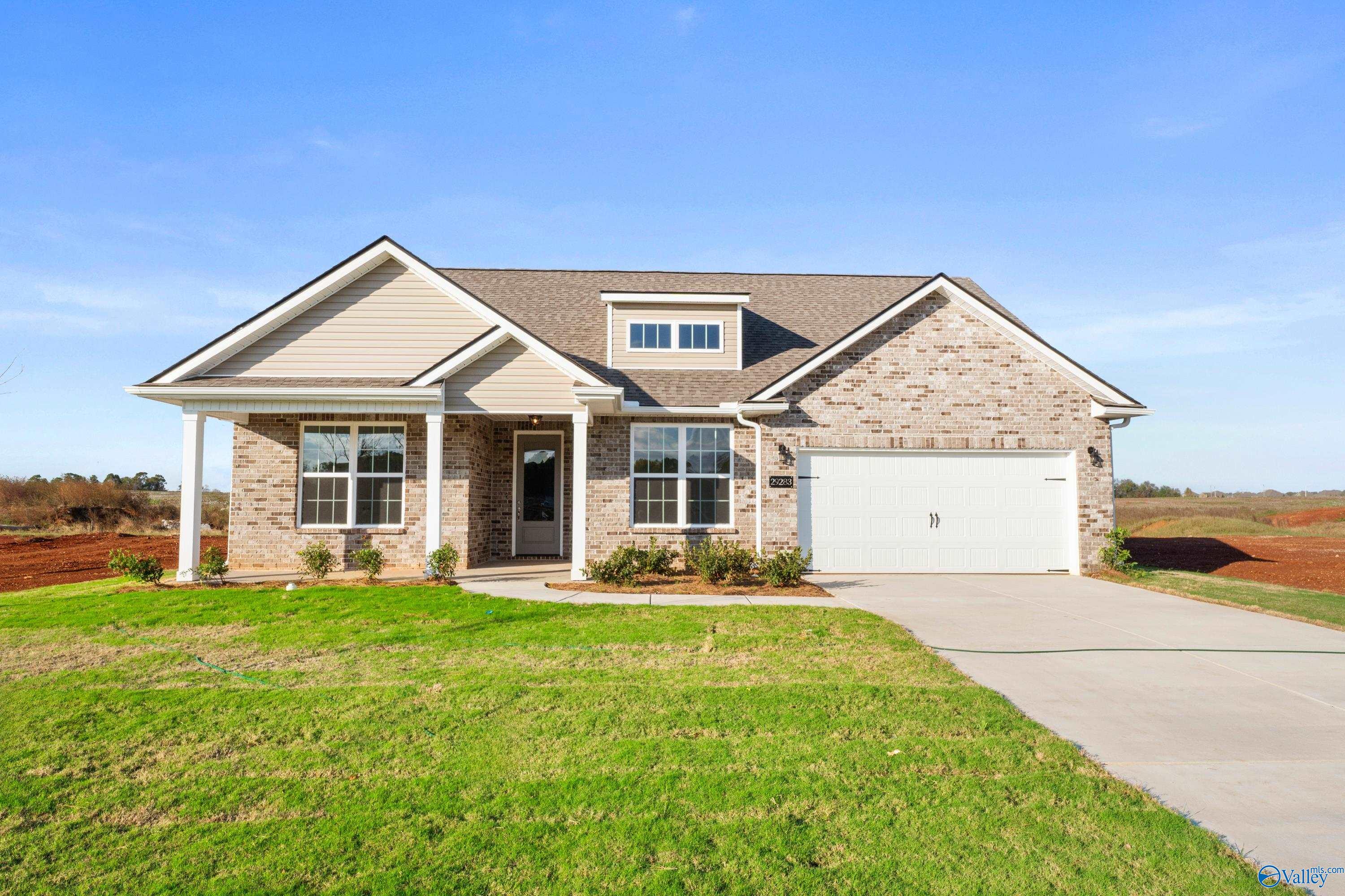 29204 Crawfish Drive, Harvest, Alabama image 1