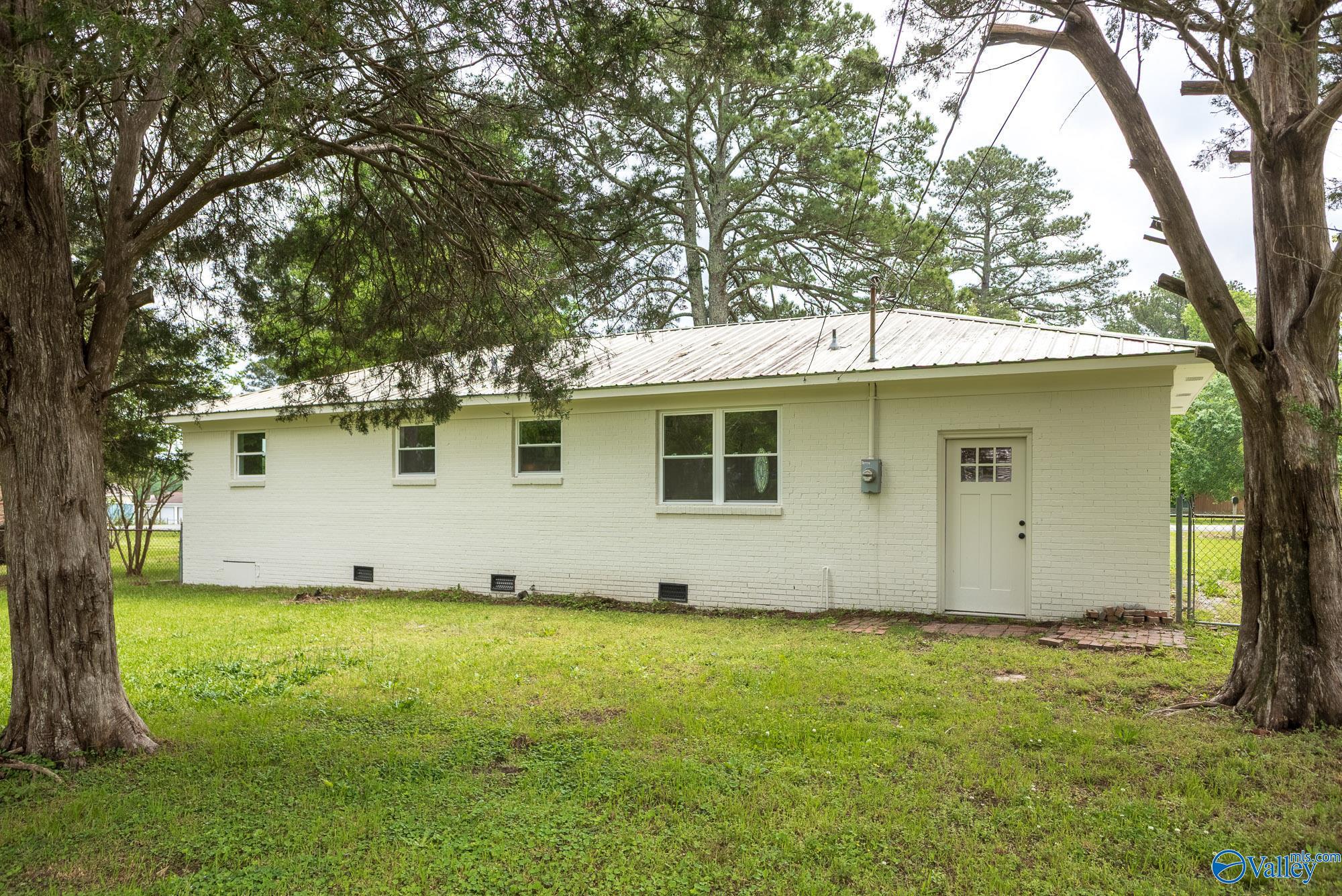 303 Gilchrist Street, Hartselle, Alabama image 21
