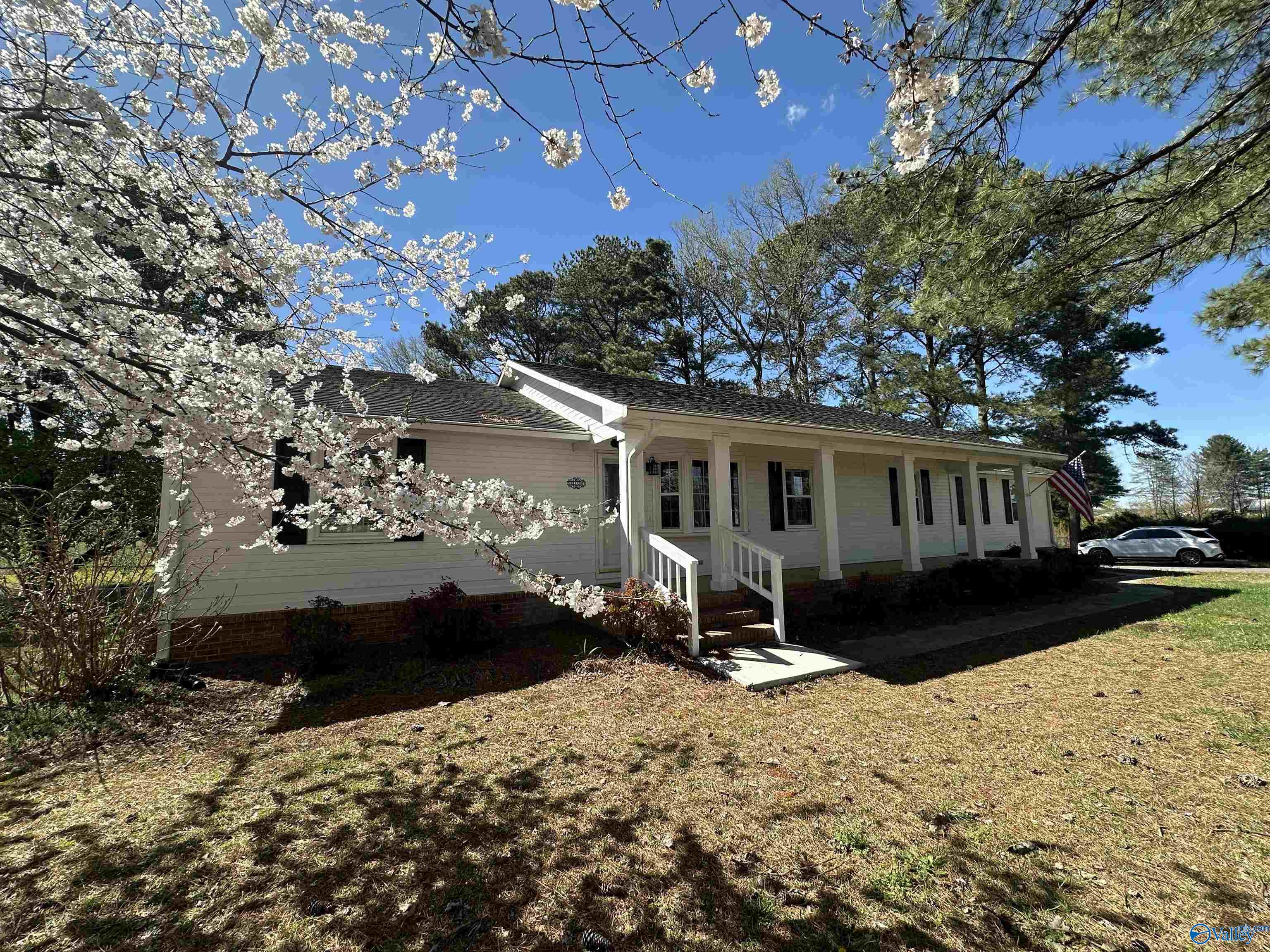 1468 Mount Vernon Drive, Boaz, Alabama image 1