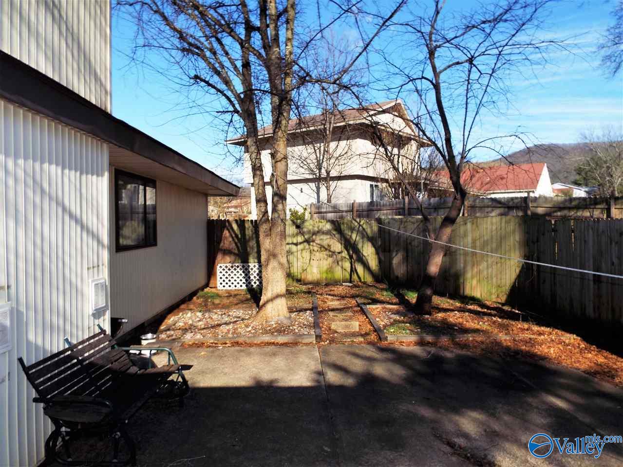 Huntsville, Alabama 35803, United States, 4 Bedrooms Bedrooms, ,2 BathroomsBathrooms,Residential,Active,213464