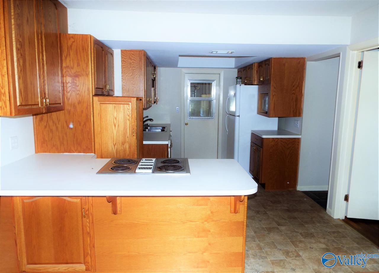 Huntsville, Alabama 35803, United States, 4 Bedrooms Bedrooms, ,2 BathroomsBathrooms,Residential,Active,213464