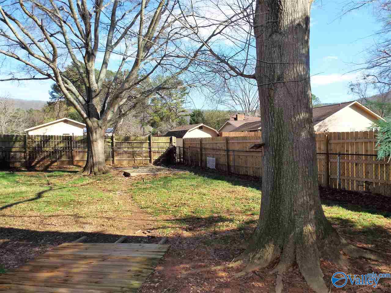 Huntsville, Alabama 35803, United States, 4 Bedrooms Bedrooms, ,2 BathroomsBathrooms,Residential,Active,213464