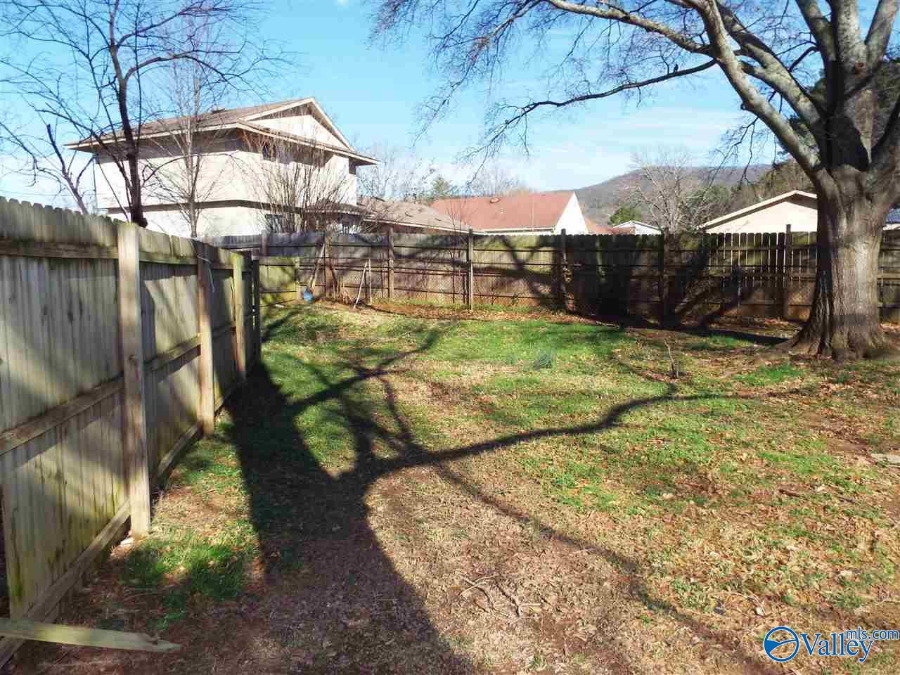 Huntsville, Alabama 35803, United States, 4 Bedrooms Bedrooms, ,2 BathroomsBathrooms,Residential,Active,213464