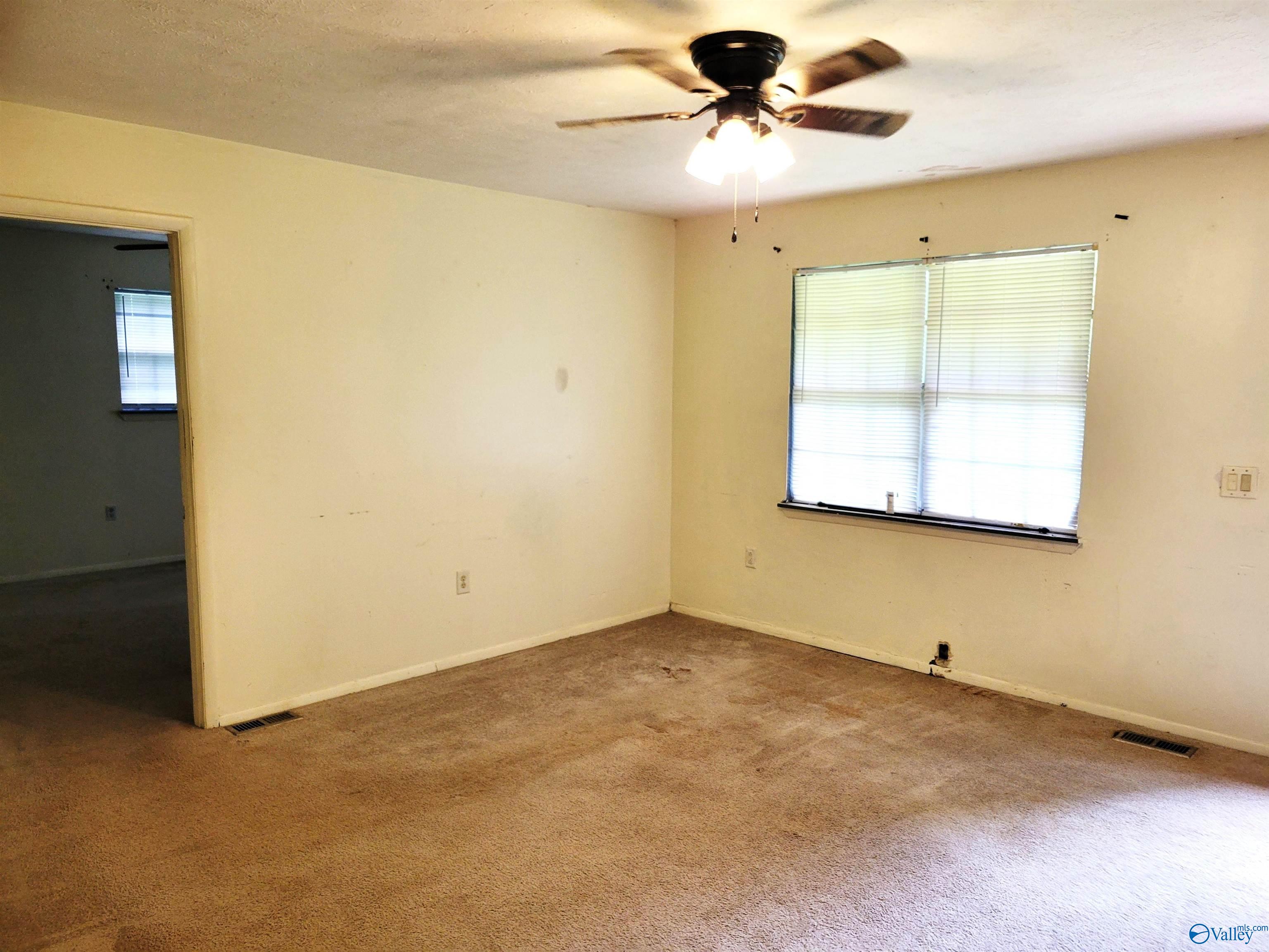 2015 Colony Road