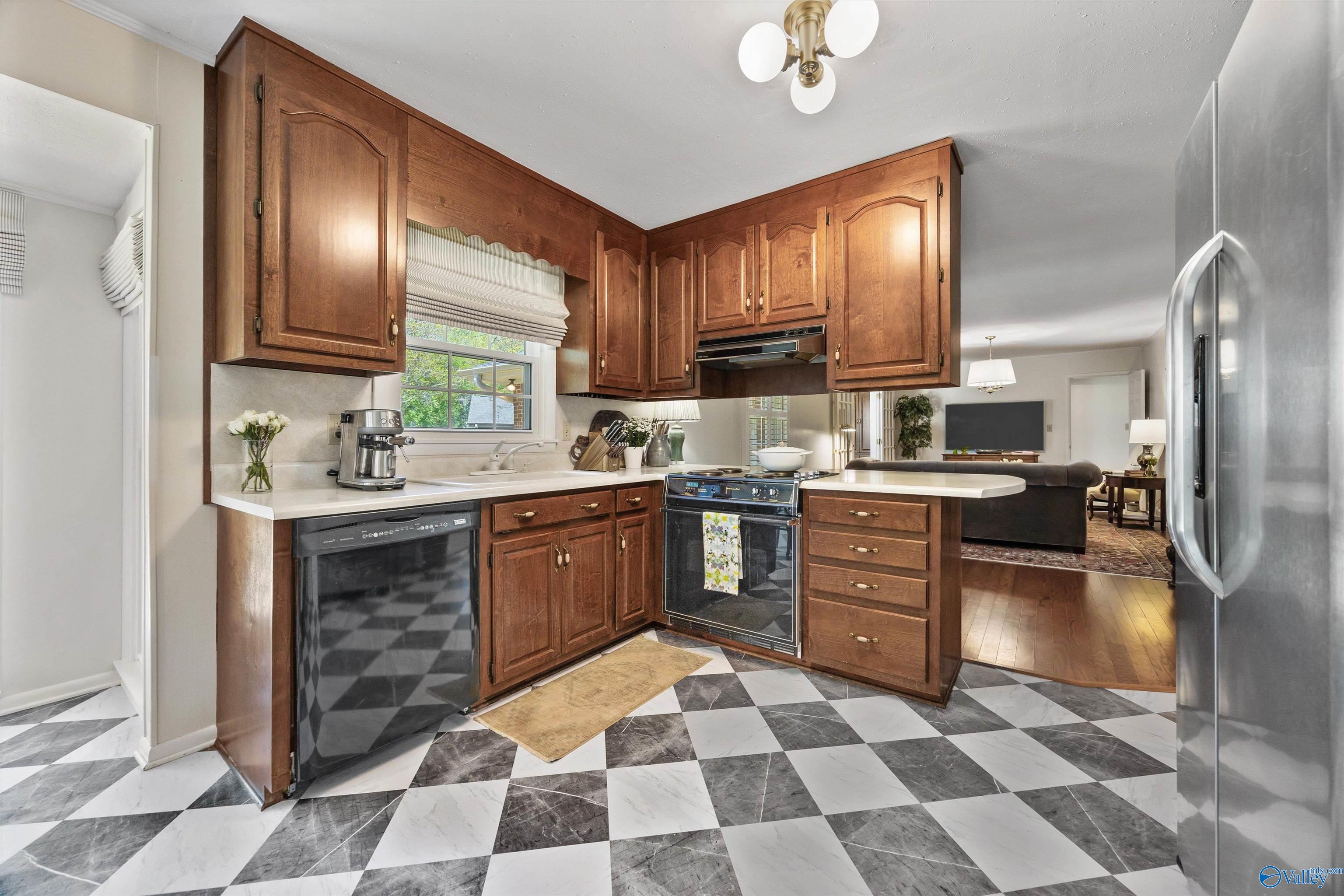 817 SE Forrest Heights Drive, Huntsville, Alabama image 10