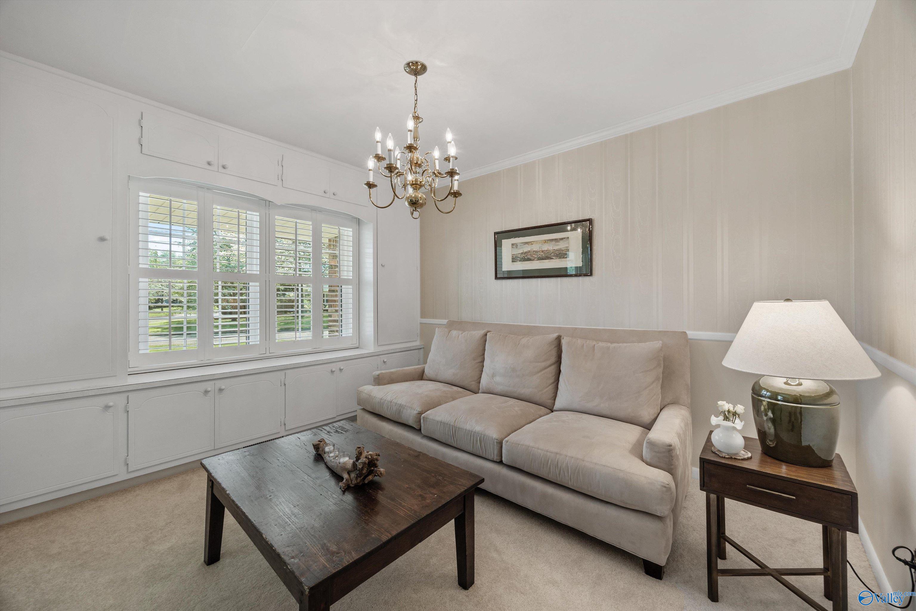 817 SE Forrest Heights Drive, Huntsville, Alabama image 7