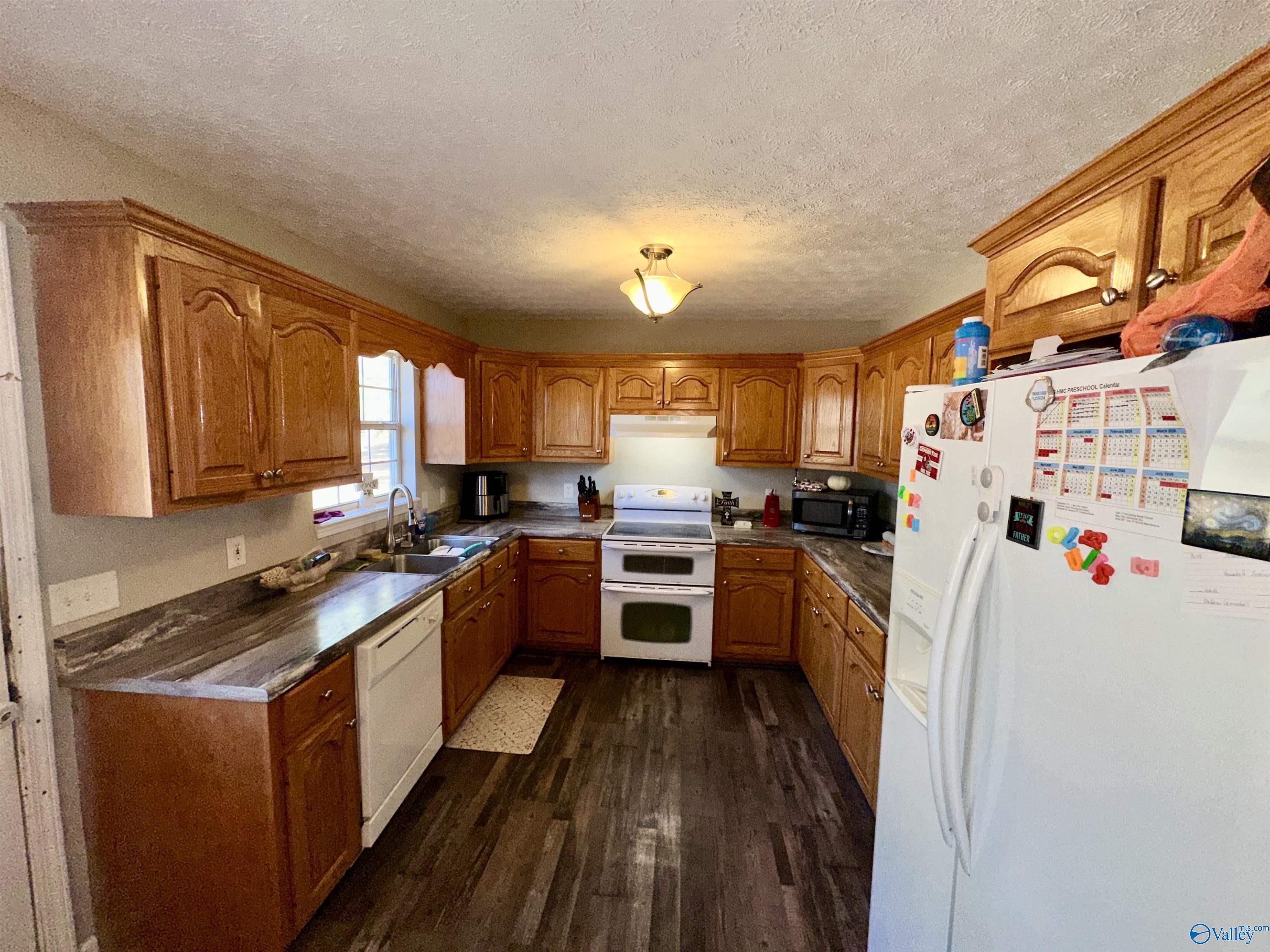 114 Helen Warren Vogel NE