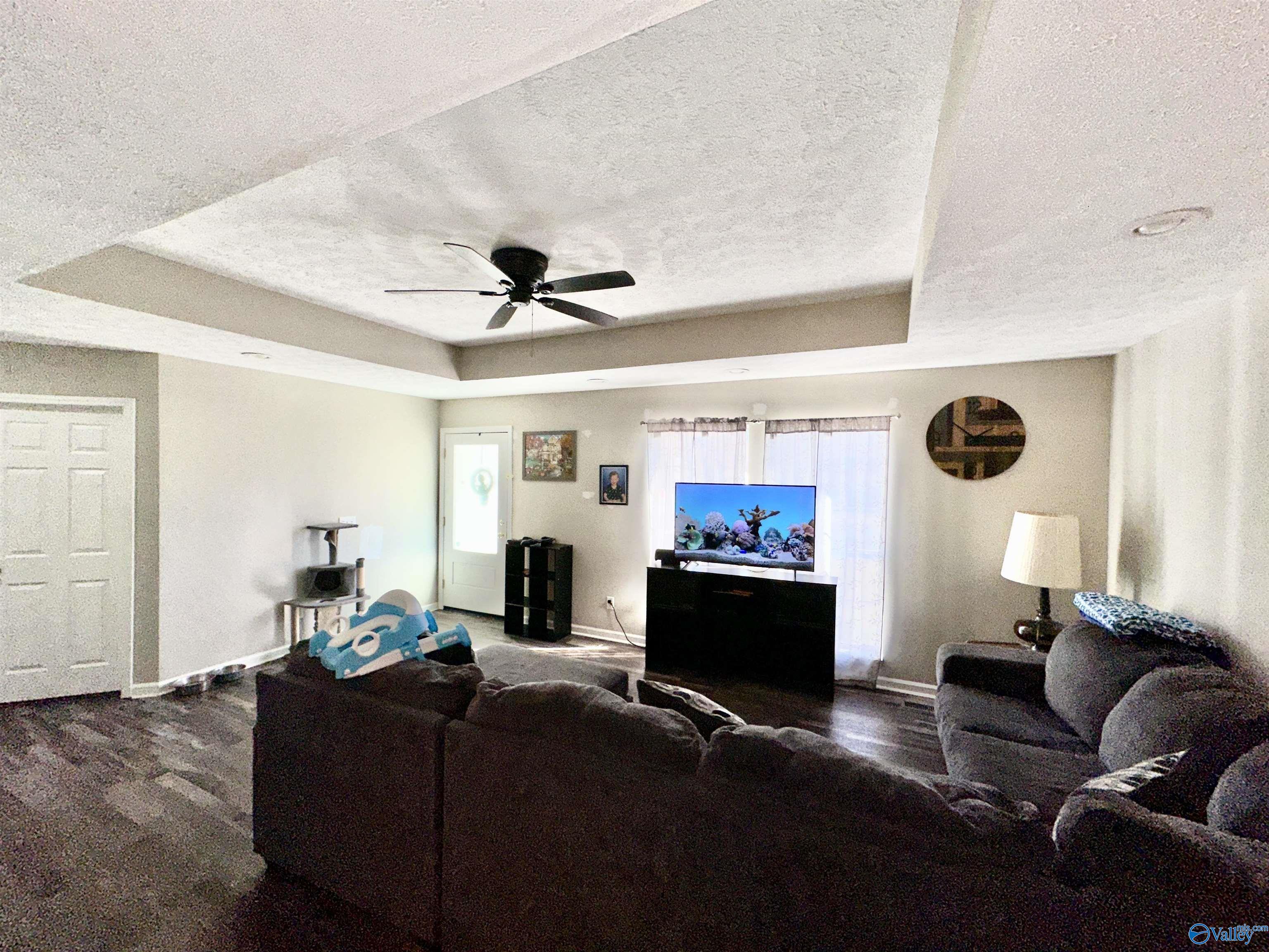 114 Helen Warren Vogel NE