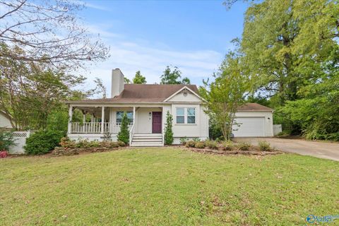 Homes For Sale - 154 Stone Hill Drive<br/> Huntsville, AL 35811
