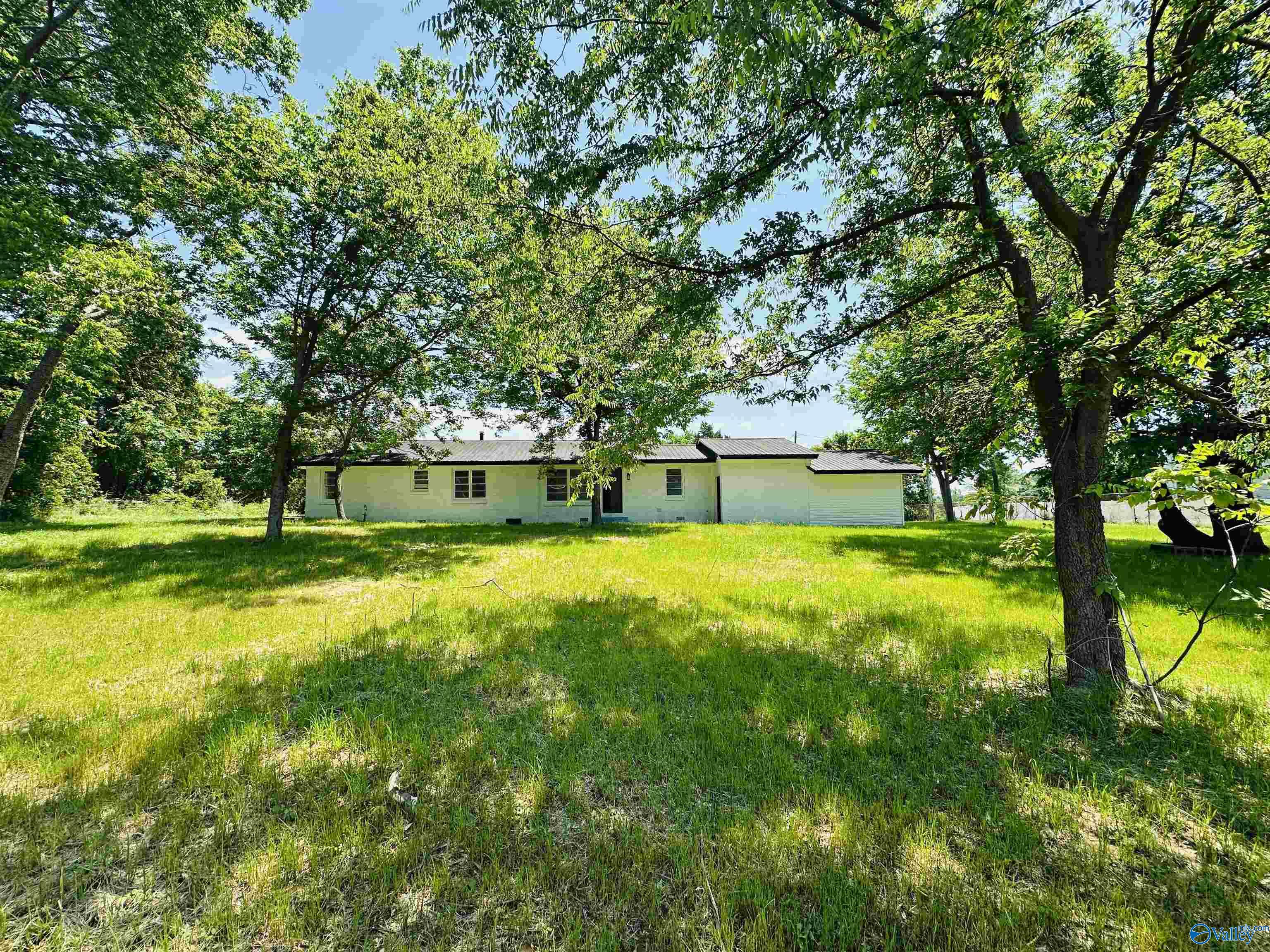 2829 Highway 231, Laceys Spring, Alabama image 23