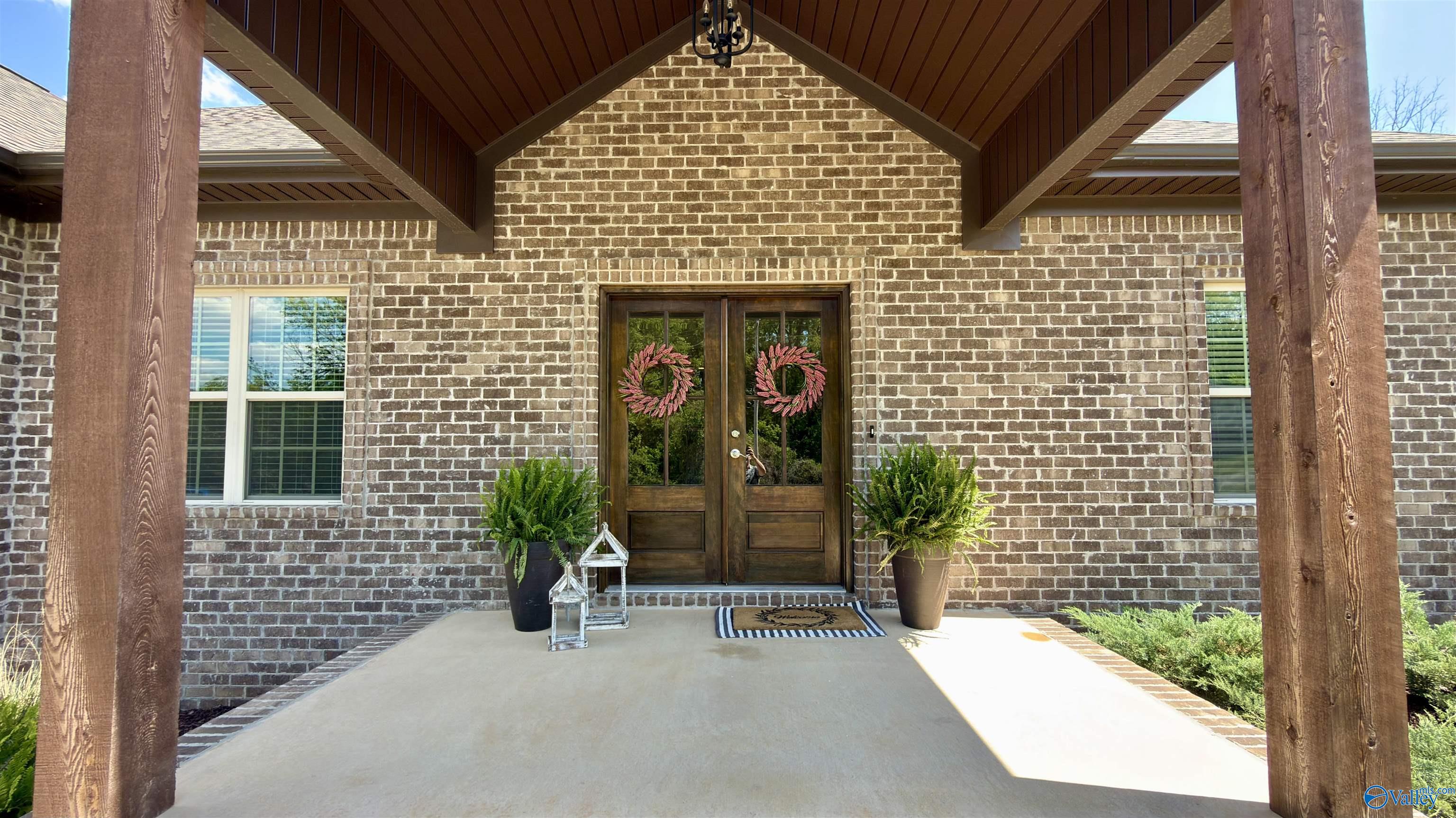 1103 Glendora Avenue