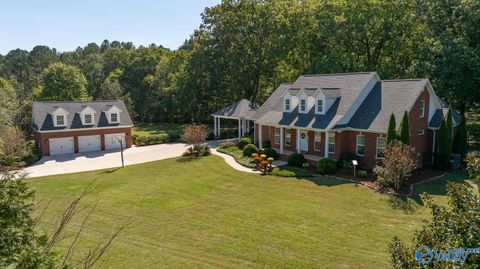 Photo of 2961 Hobbs Island Road SE, Huntsville, AL 35803 (MLS # 21917073)