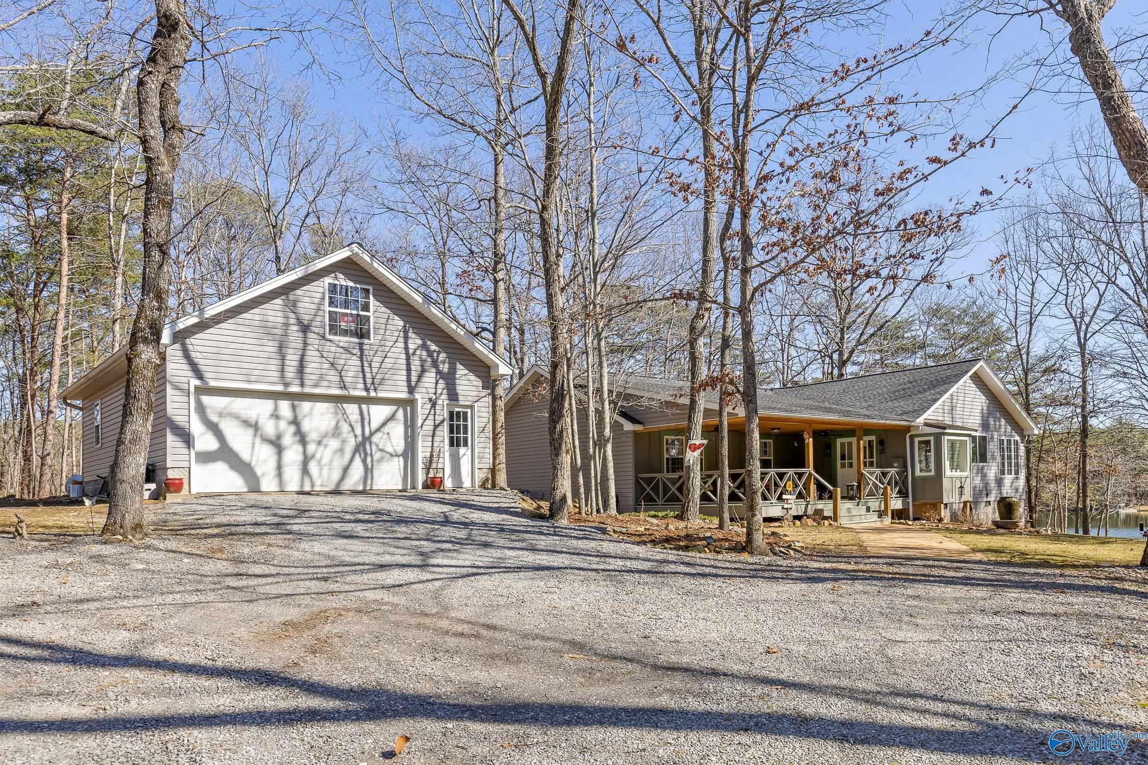 242 Mac Lake Drive, Rising Fawn, Georgia image 3