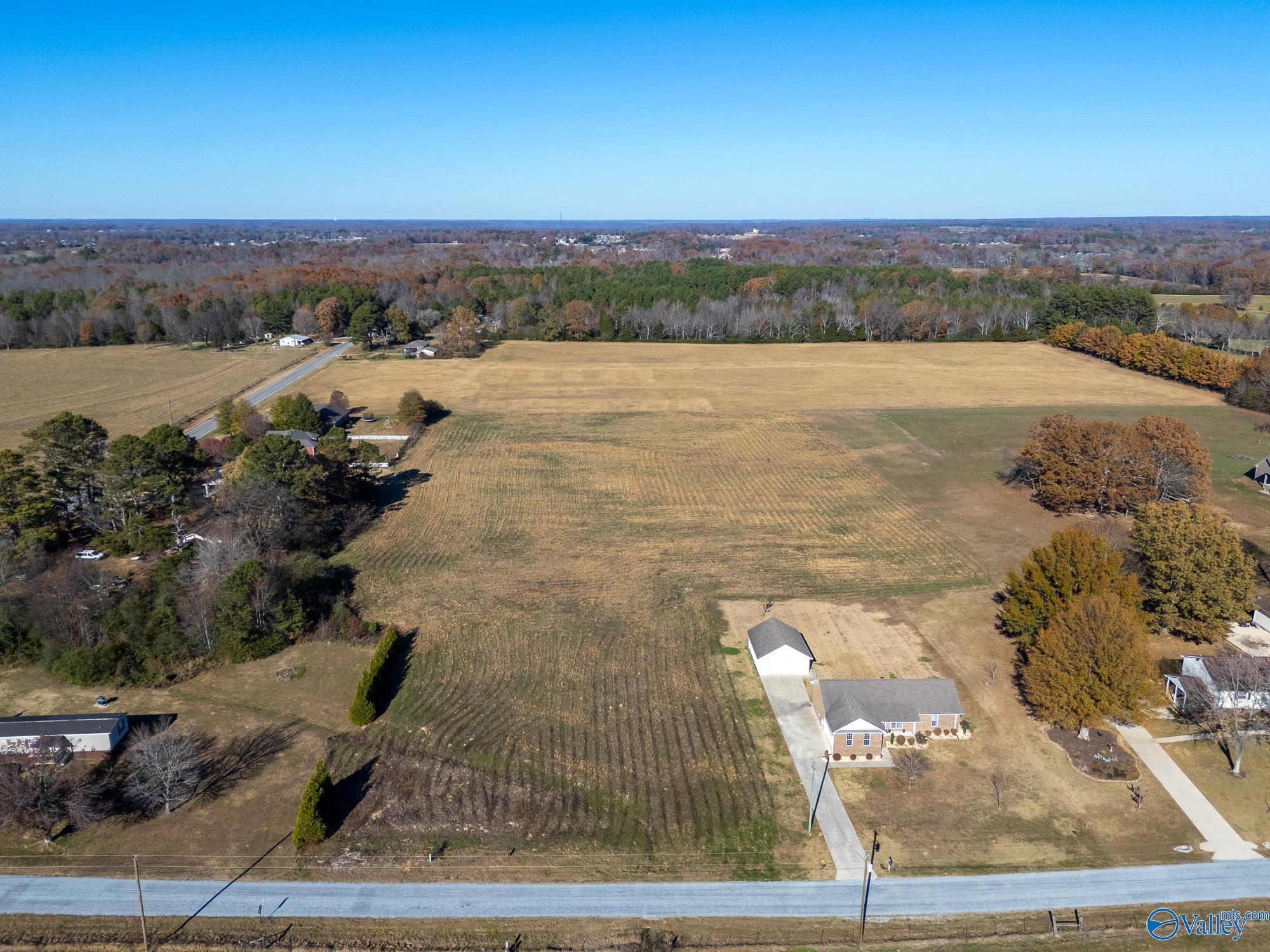 8A Hobbs Road, Athens, Alabama image 1