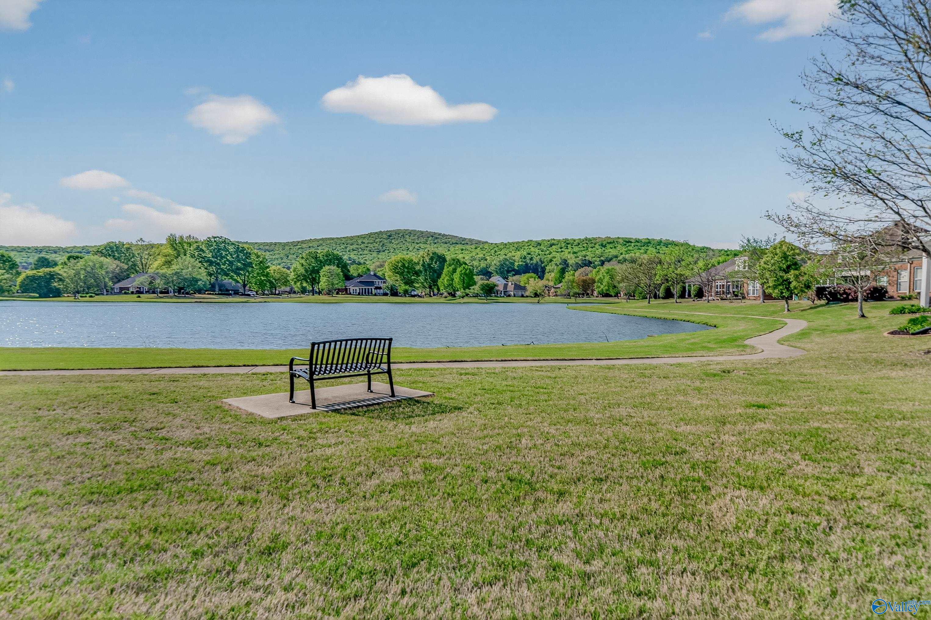 3015 Mallard Point Drive