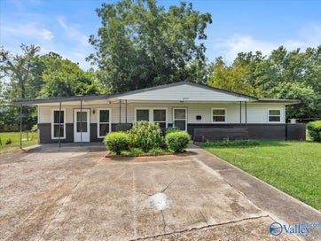 2427 Tuxedo Drive NW Huntsville AL 35810